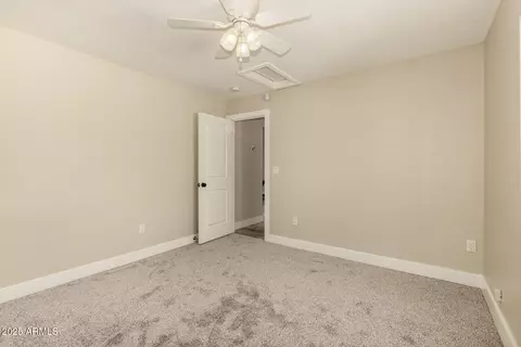 Bedroom - 3439 N 45th Pl, Phoenix, AZ 85018 photo 8 of 10