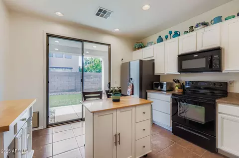 3323 E Oakland St, Gilbert, AZ 85295 photo 11