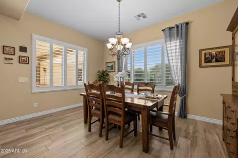 Dining - 3907 Enrose St, Mesa, AZ 85205 photo 1 of 4