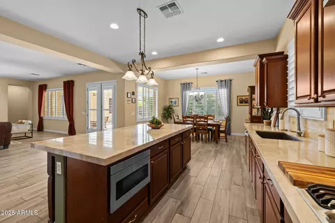Kitchen - 3907 Enrose St, Mesa, AZ 85205 photo 6 of 7
