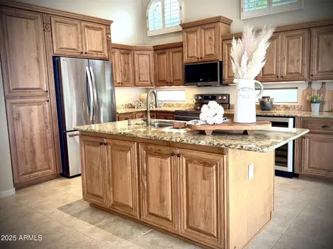 6625 E Paradise Ln, Scottsdale, AZ 85254