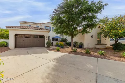 3440 N Boulder Ct, Buckeye, AZ 85396