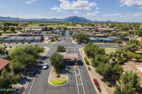 View/Area - 4644 E Sourwood Dr, Gilbert, AZ 85298 photo 7 of 13