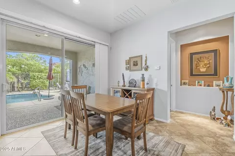 Dining - 4644 E Sourwood Dr, Gilbert, AZ 85298 photo 4 of 6