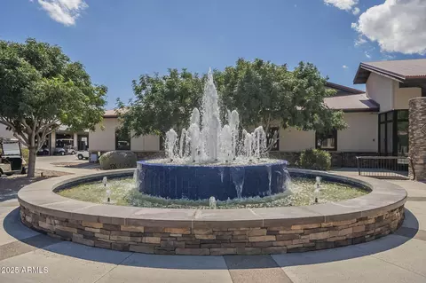 View/Area - 4644 E Sourwood Dr, Gilbert, AZ 85298 photo 2 of 13