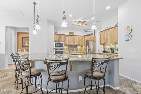 Kitchen - 4644 E Sourwood Dr, Gilbert, AZ 85298 photo 2 of 7