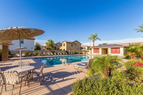 Exterior - 3320 E Patrick St, Gilbert, AZ 85295 photo 2 of 9