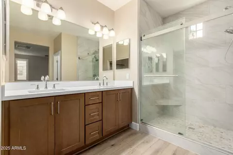Bath - 3320 E Patrick St, Gilbert, AZ 85295 photo 1 of 2