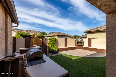 Exterior - 3320 E Patrick St, Gilbert, AZ 85295 photo 3 of 9