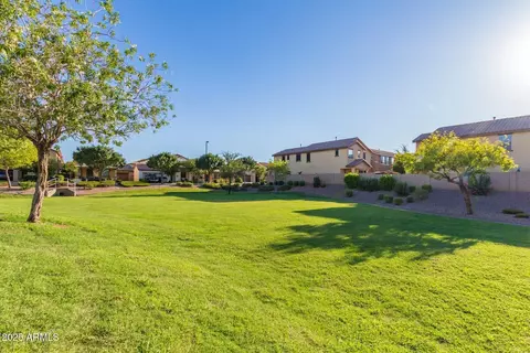 Exterior - 3320 E Patrick St, Gilbert, AZ 85295 photo 6 of 9