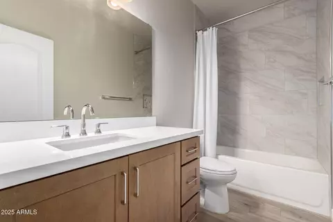 Bath - 3320 E Patrick St, Gilbert, AZ 85295 photo 2 of 2