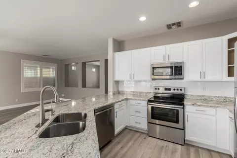 Kitchen - 3320 E Patrick St, Gilbert, AZ 85295 photo 1 of 2