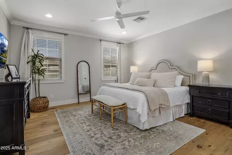 Bedroom - 4119 E Pinchot Ave, Phoenix, AZ 85018 photo 1 of 9