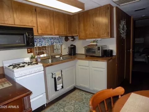 214 E Mesa Dr, Florence, AZ 85132 photo 7