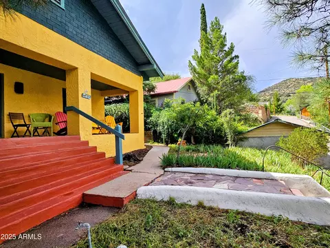 Exterior - 828 Sims Rd, Bisbee, AZ 85603 photo 3 of 6