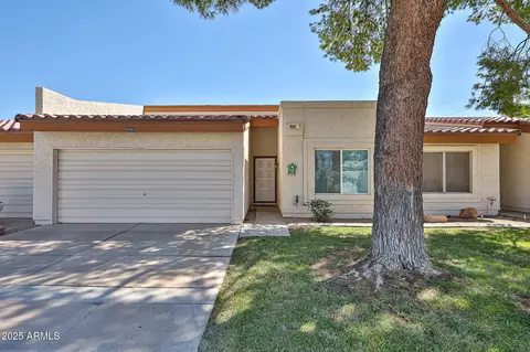 9063 N 68th Ave, Peoria, AZ 85345