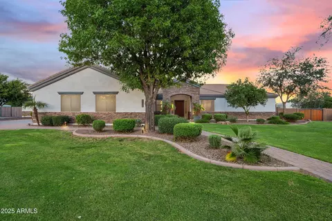 21109 S 221st Pl, Queen Creek, AZ 85142