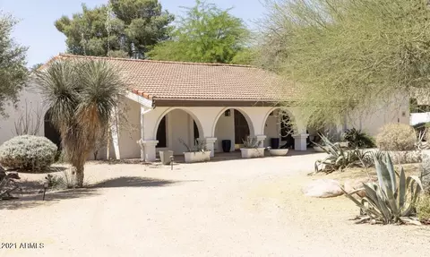 5115 E Berneil Dr, Paradise Valley, AZ 85253