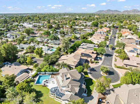 View/Area - 6234 N 4th Dr, Phoenix, AZ 85013 photo 1 of 5