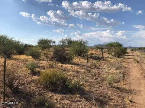 29670 S State Route 89 -- #-, Congress, AZ 85332