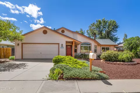 3377 W Lois Ln, Flagstaff, AZ 86001