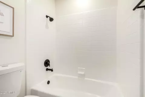 Bath - 7929 E Lakeview Ave, Mesa, AZ 85209 photo 4 of 4