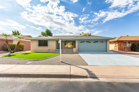 7929 E Lakeview Ave, Mesa, AZ 85209