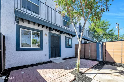 4142 N 11th St #9, Phoenix, AZ 85014