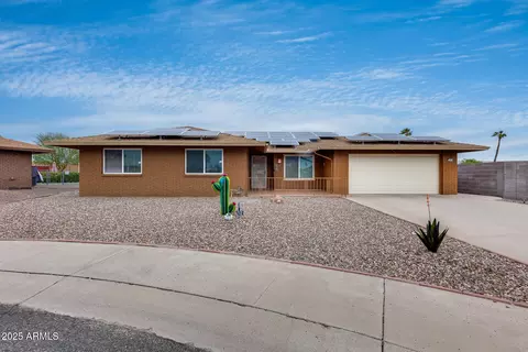 9610 W Campana Dr, Sun City, AZ 85351