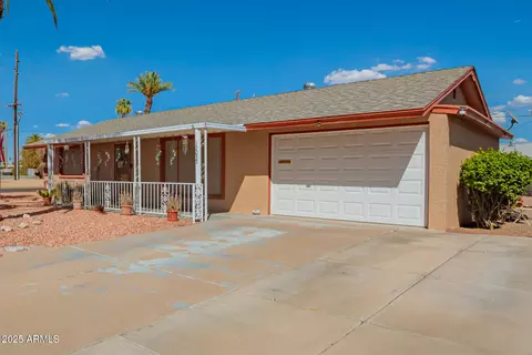 12037 N Thunderbird Rd, Sun City, AZ 85351