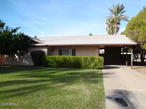 414 E Palm St, Litchfield Park, AZ 85340