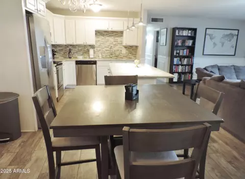 Dining - 764 N Thunderbird Dr, Apache Junction, AZ 85120 photo 2 of 4