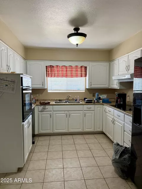 Kitchen - 5856 E Colby St, Mesa, AZ 85205 photo 1 of 3