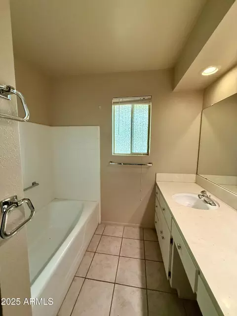 Bath - 5856 E Colby St, Mesa, AZ 85205 photo 1 of 2