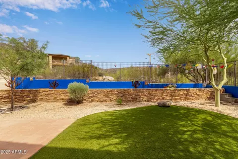 Exterior - 1232 E Lupine Ave, Phoenix, AZ 85020 photo 7 of 11