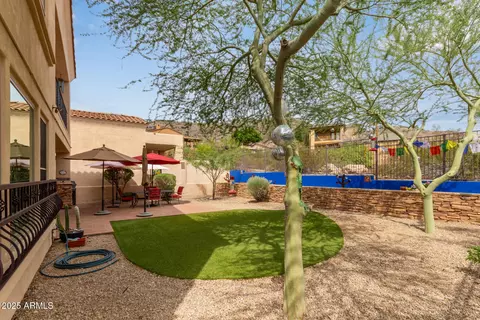 Exterior - 1232 E Lupine Ave, Phoenix, AZ 85020 photo 9 of 11