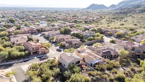 View/Area - 1232 E Lupine Ave, Phoenix, AZ 85020 photo 4 of 4