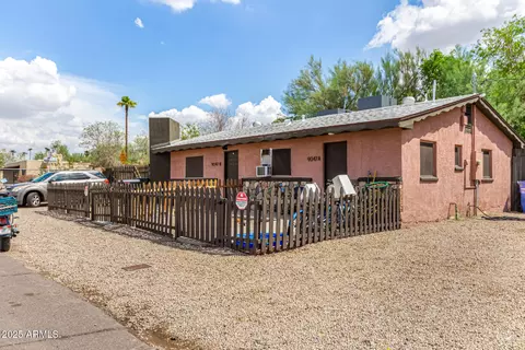 9047 N 11th St, Phoenix, AZ 85020