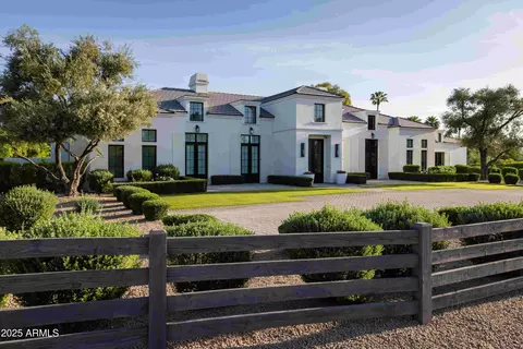 6716 E Malcomb Dr, Paradise Valley, AZ 85253