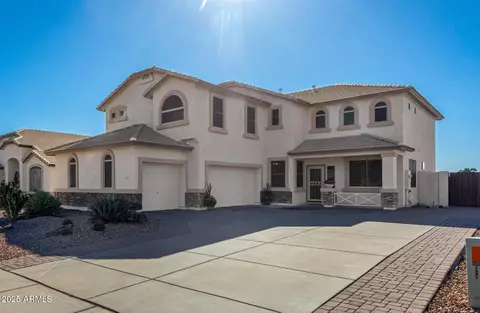 8676 N 96th Ln, Peoria, AZ 85345