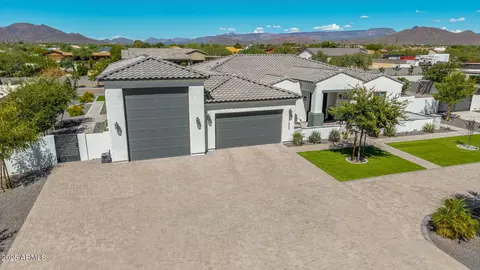37233 N 11th Ave, Phoenix, AZ 85086