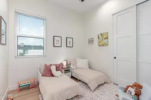 Bedroom - 1102 S 4th Ave, Phoenix, AZ 85003 photo 6 of 7