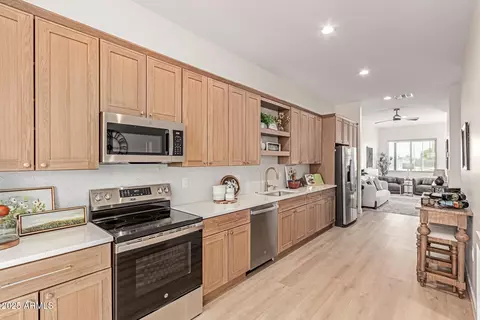 Kitchen - 1102 S 4th Ave, Phoenix, AZ 85003 photo 2 of 2