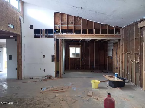 Entry Way - 1325 E Wier Ave, Phoenix, AZ 85040 photo 2 of 2