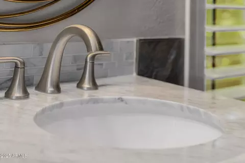 Bath - 16809 S 33rd Way, Phoenix, AZ 85048 photo 6 of 10