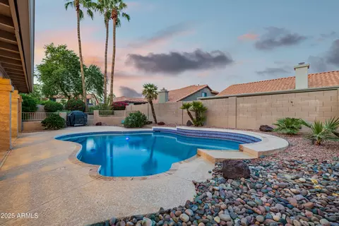 Exterior - 16809 S 33rd Way, Phoenix, AZ 85048 photo 22 of 29
