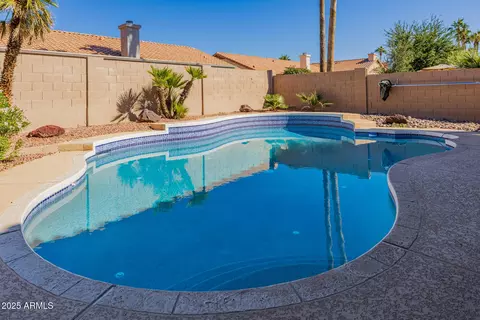 Exterior - 16809 S 33rd Way, Phoenix, AZ 85048 photo 13 of 29