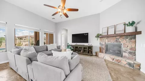 2255 N Hillridge --, Mesa, AZ 85207 photo 18