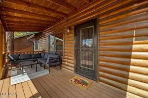 Exterior - 2670 Lodge Loop, Overgaard, AZ 85933 photo 3 of 6