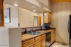 Other - 2670 Lodge Loop, Overgaard, AZ 85933 photo 3 of 9